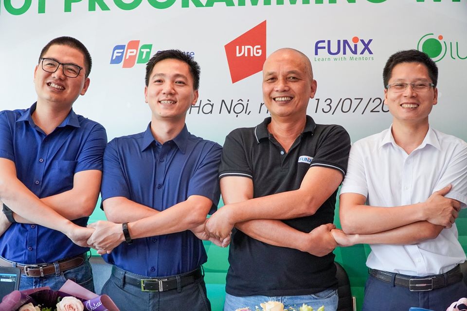 Hợp tác với Trường Đại học trực tuyến FPT FUNiX. Nhà thông minh Lumi Việt Nam khẳng định vị thế dẫn đầu. - 107568799 3186355754789204 7322432347013654253 o